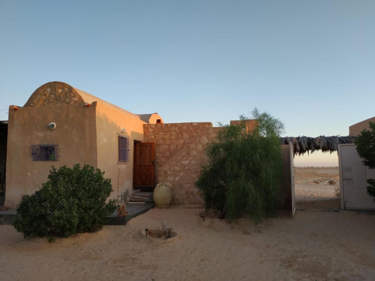 Grand Sud, La Maison De Sable Douz Esterno foto